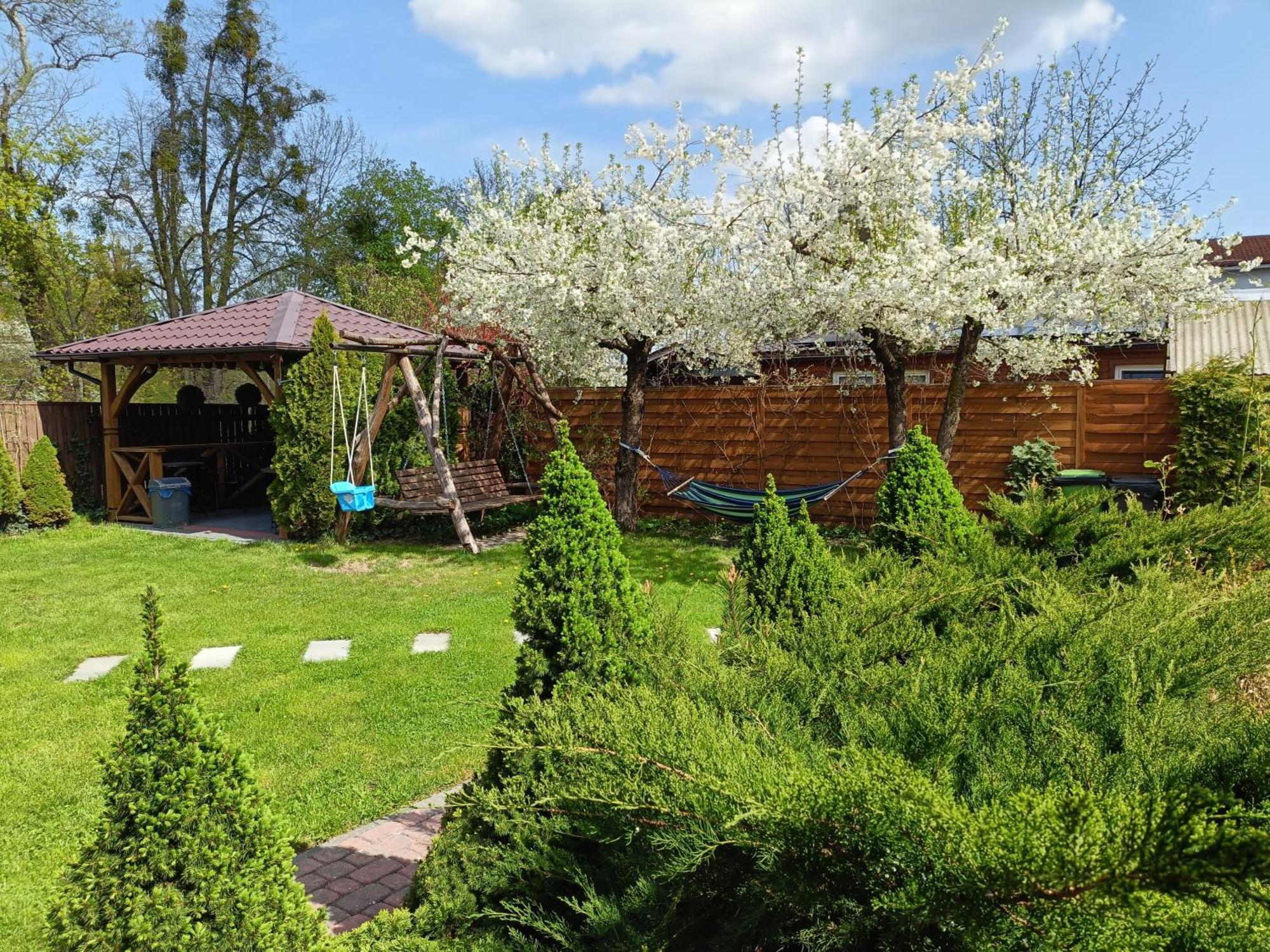 Domek Letniskowy W Centrum Mikolajek Миколайки Экстерьер фото